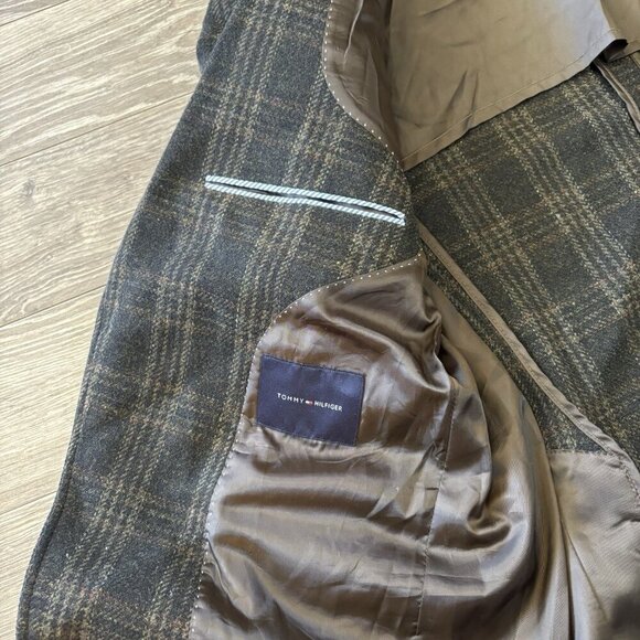 Tommy Hilfiger 40R Brown Sport Coat Blazer Jacket Check 100% Wool Made In Haiti - Picture 11 of 16